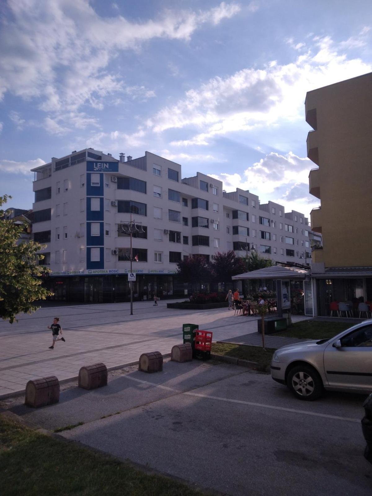 Appartamento Studio Apartman Promenada Sarajevo Esterno foto
