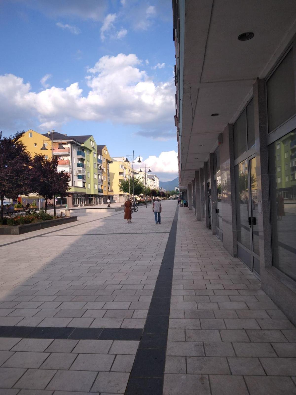 Appartamento Studio Apartman Promenada Sarajevo Esterno foto